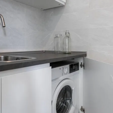 Wellness - Self Check-in & Access Apartman *